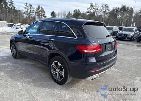 2016 Mercedes-Benz Glc 300 4Matic из США, поврежденный, VIN WDC0G4KB2GF098905